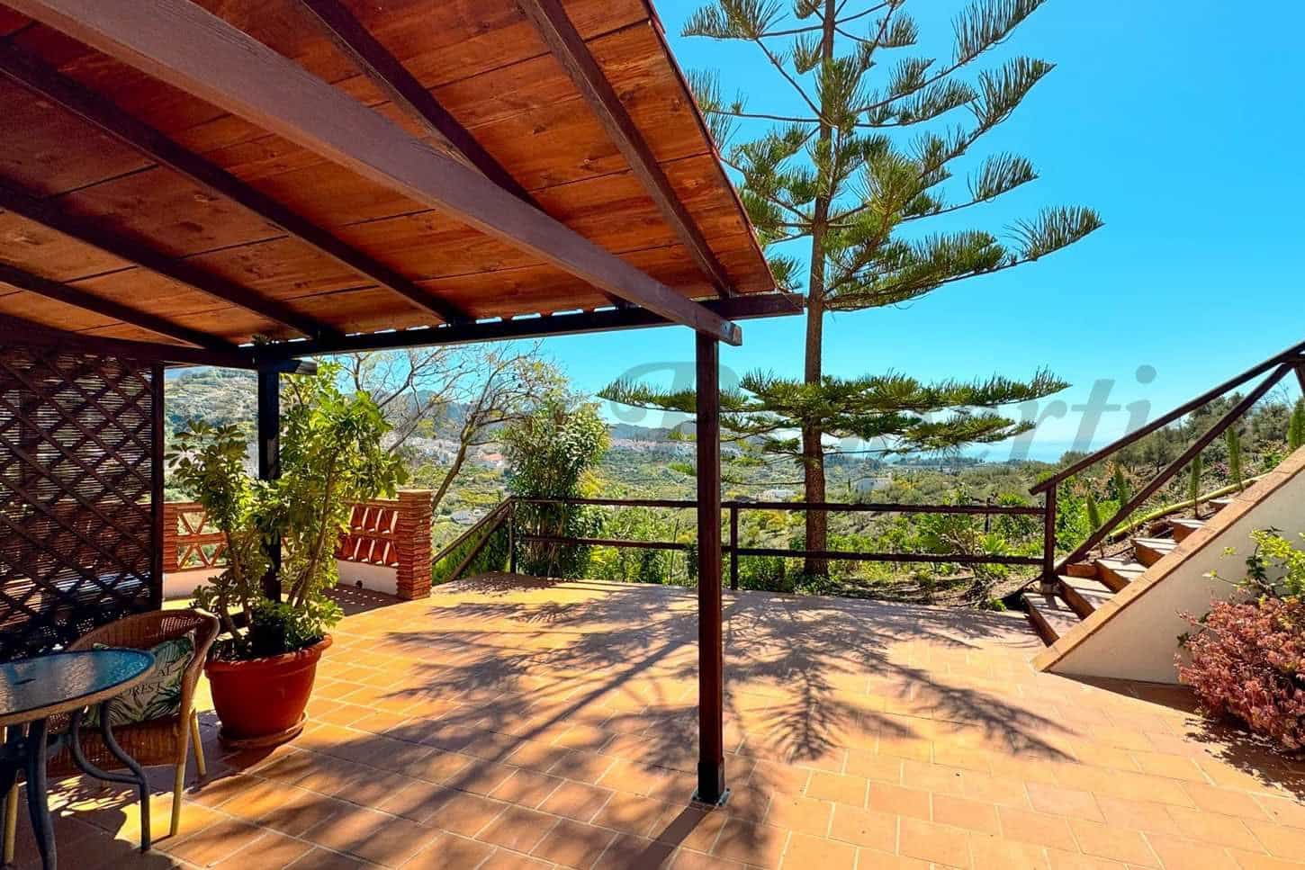 7 chambre Finca/Maison de Campagne à vendre à Frigiliana avec piscine garage - 1 300 000 € (Ref: 10076192)