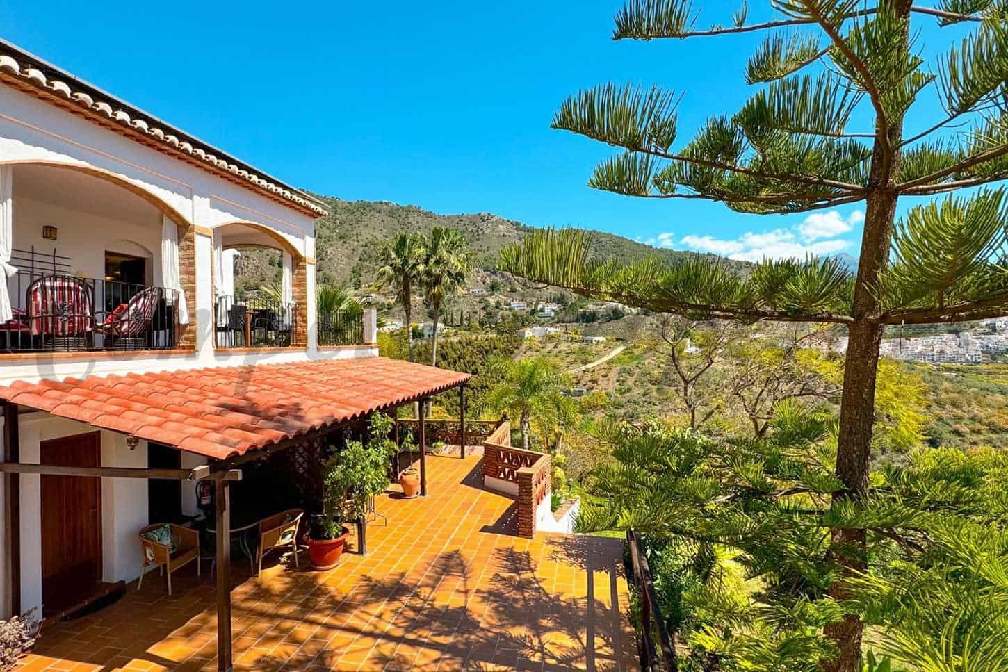 7 chambre Finca/Maison de Campagne à vendre à Frigiliana avec piscine garage - 1 300 000 € (Ref: 10076192)