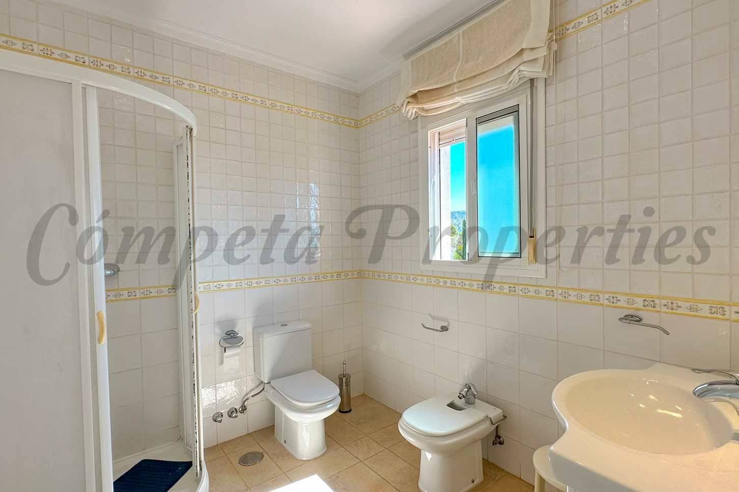 5 bedroom Finca/Country House for sale in Frigiliana with pool garage - € 1,200,000 (Ref: 10076193)