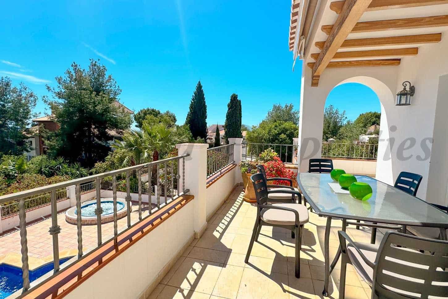5 bedroom Finca/Country House for sale in Frigiliana with pool garage - € 1,200,000 (Ref: 10076193)