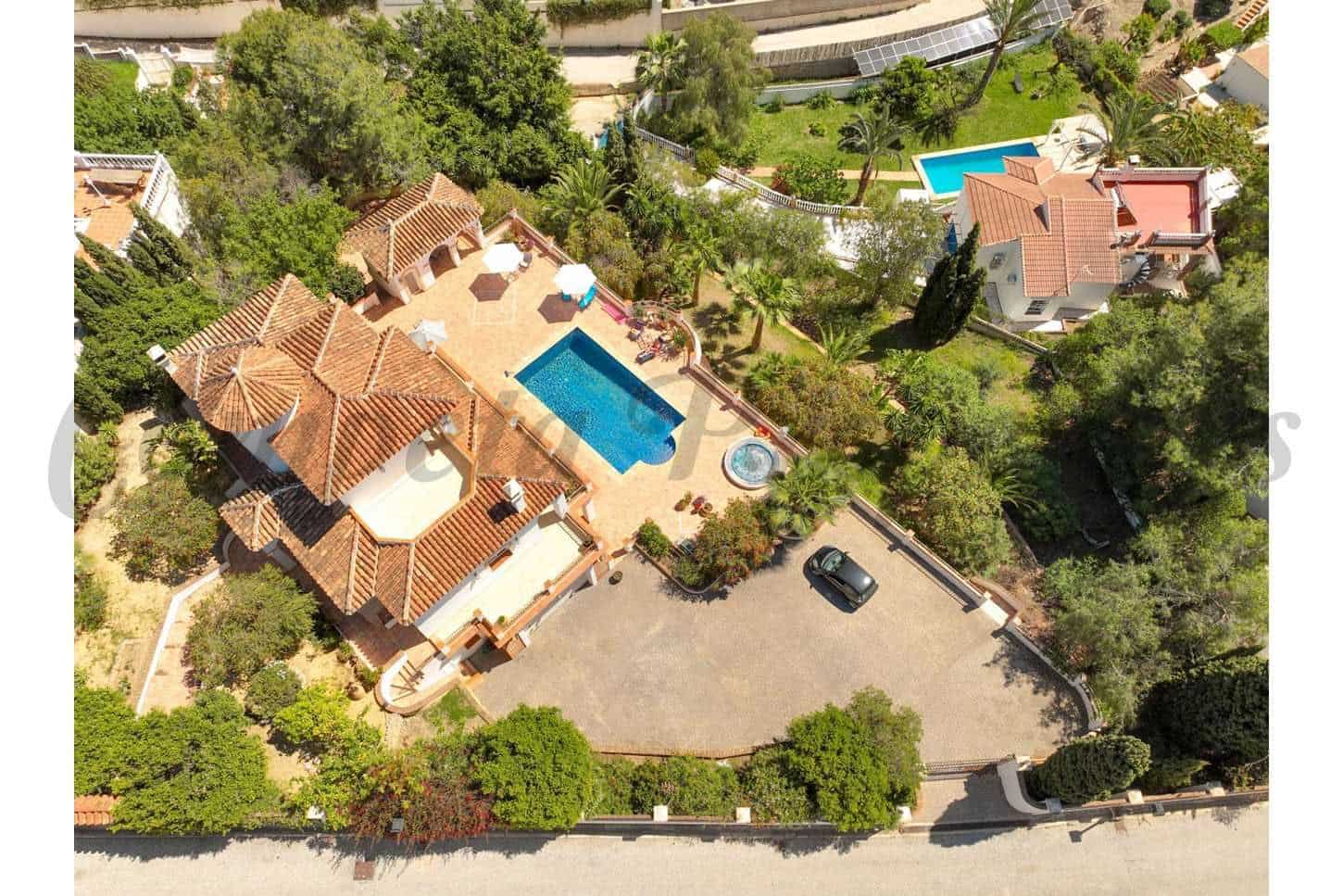 5 bedroom Finca/Country House for sale in Frigiliana with pool garage - € 1,200,000 (Ref: 10076193)
