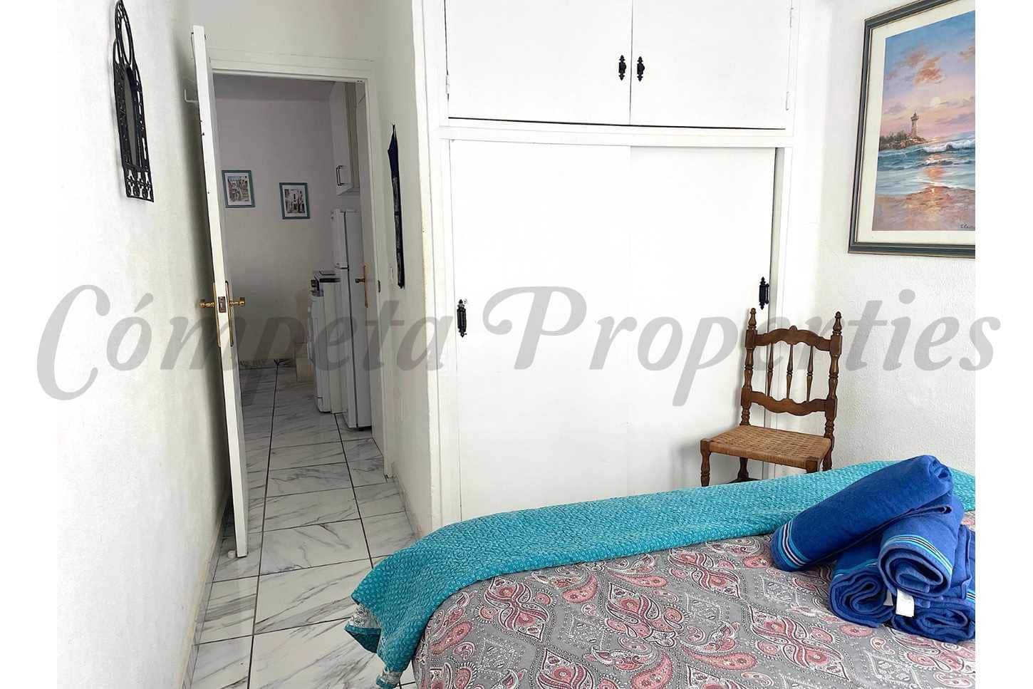 2 sovrum Lägenhet till salu i Nerja - 295 000 € (Ref: 10076195)