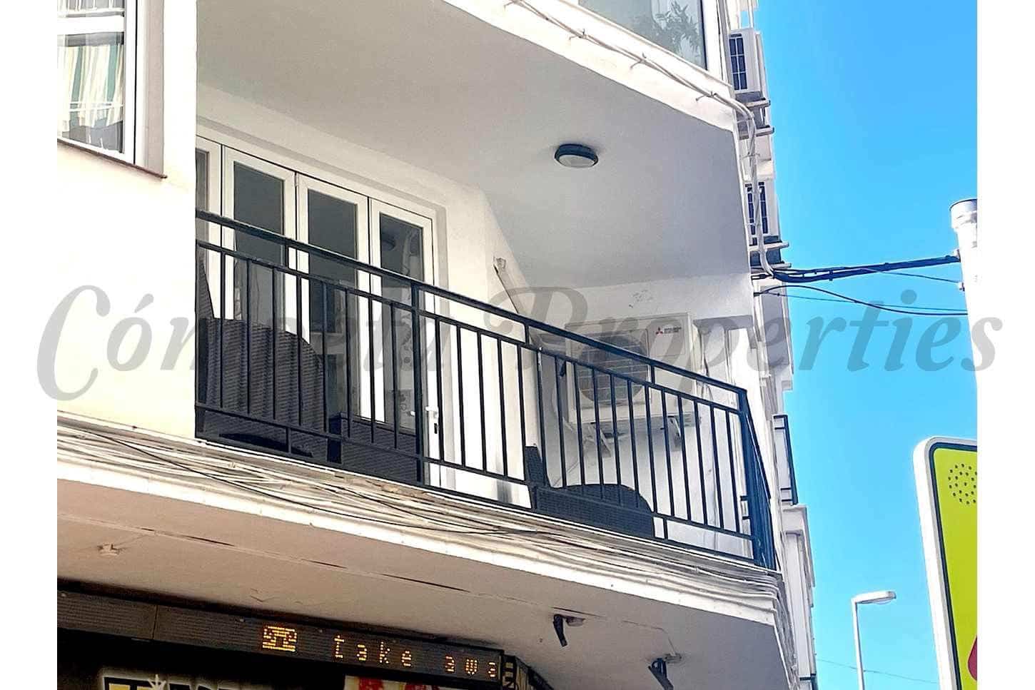 2 sovrum Lägenhet till salu i Nerja - 295 000 € (Ref: 10076195)
