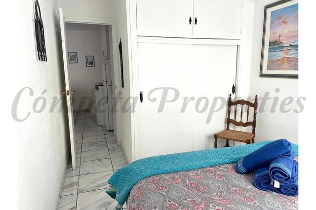 2 sovrum Lägenhet till salu i Nerja - 295 000 € (Ref: 10076195)