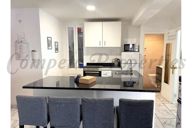 2 sovrum Lägenhet till salu i Nerja - 295 000 € (Ref: 10076195)