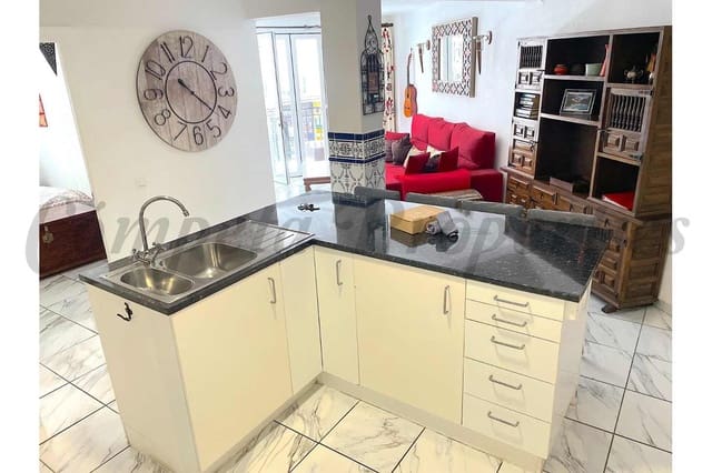 2 sovrum Lägenhet till salu i Nerja - 295 000 € (Ref: 10076195)