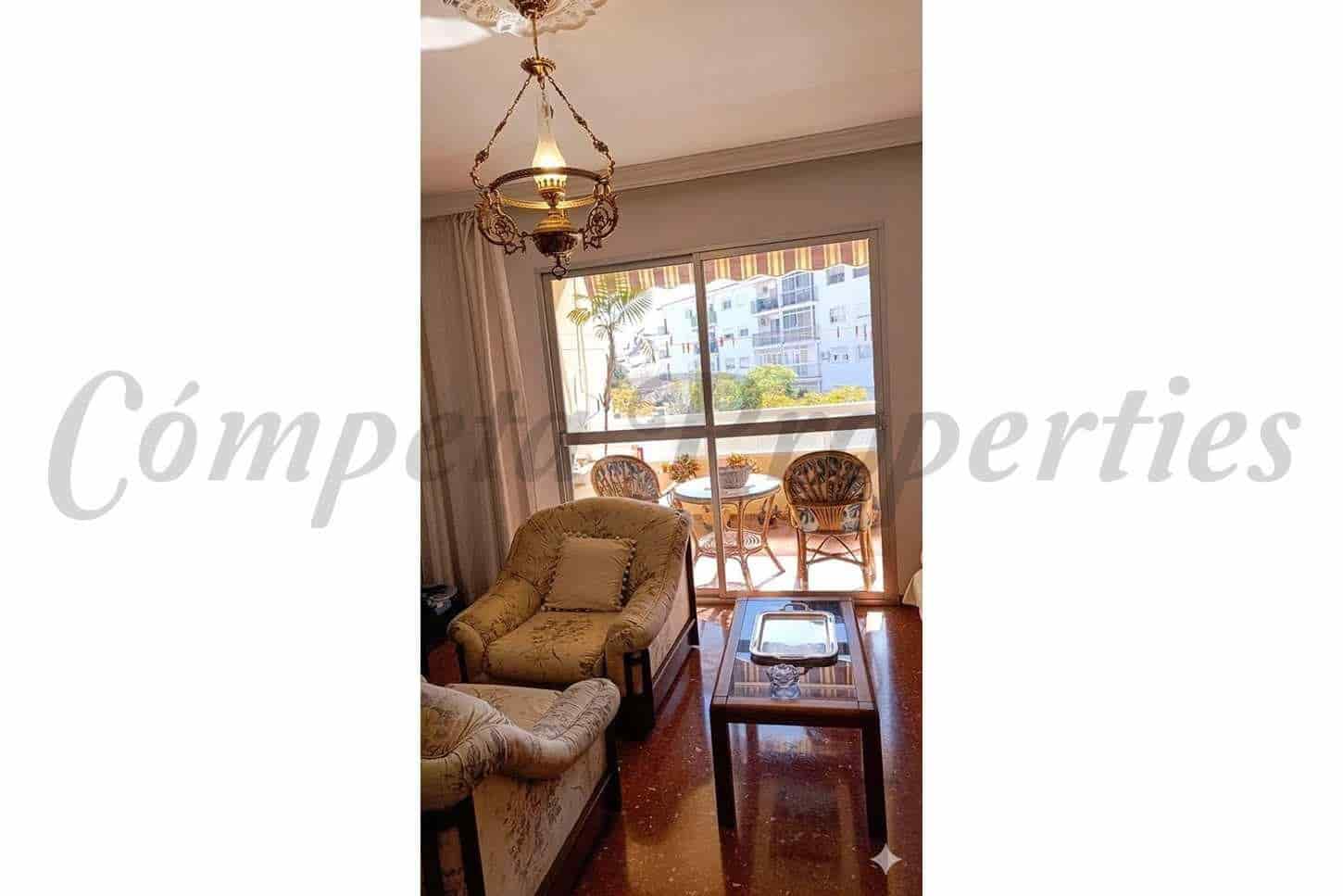 3 sovrum Lägenhet till salu i Nerja - 359 000 € (Ref: 10076196)
