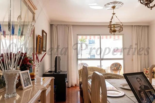 3 sovrum Lägenhet till salu i Nerja - 359 000 € (Ref: 10076196)