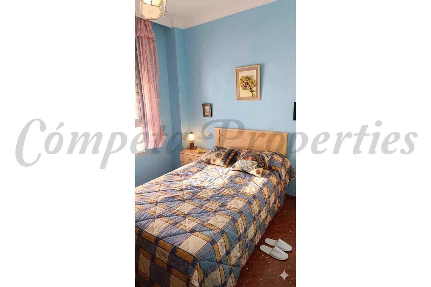 3 sovrum Lägenhet till salu i Nerja - 359 000 € (Ref: 10076196)