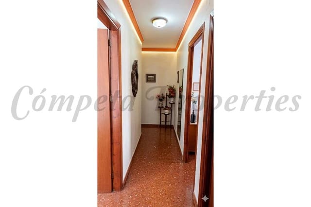 3 sovrum Lägenhet till salu i Nerja - 359 000 € (Ref: 10076196)