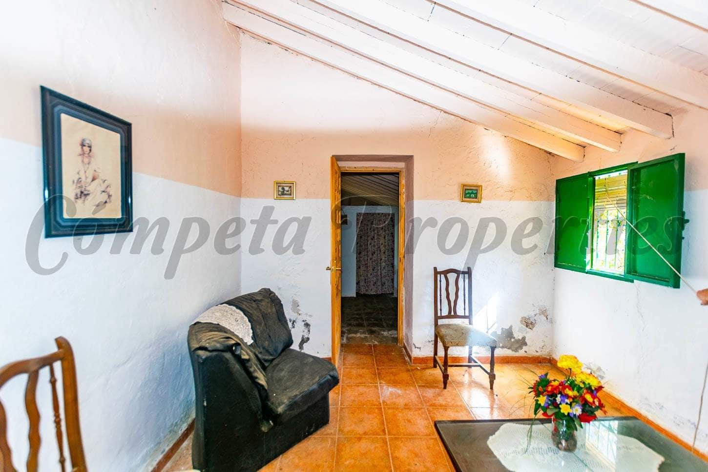 3 makuuhuone Maalaistalo myytävänä paikassa Arenas - 128 000 € (Ref: 10076197)
