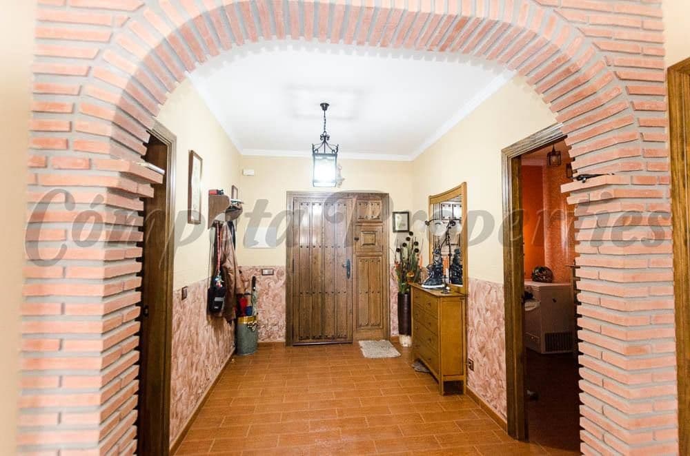 5 soverom Finca/Herregård til salgs i Sayalonga med svømmebasseng garasje - € 577 500 (Ref: 10076198)