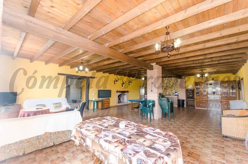 5 soverom Finca/Herregård til salgs i Sayalonga med svømmebasseng garasje - € 577 500 (Ref: 10076198)
