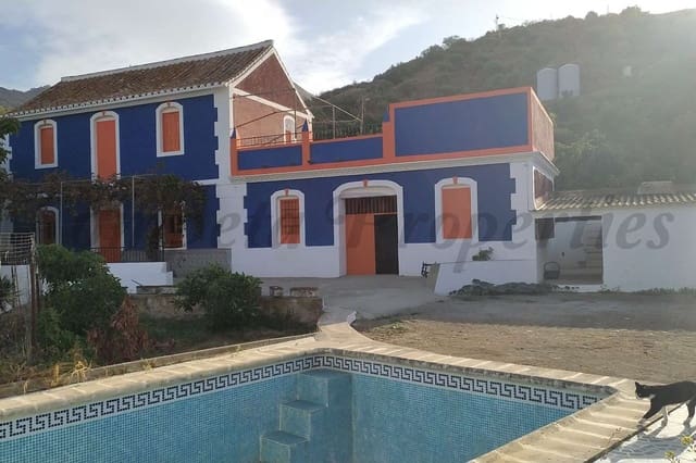 2 sypialnia Finka/Dom wiejski na sprzedaż w Archez z basenem garażem - 832 000 € (Ref: 10076199)