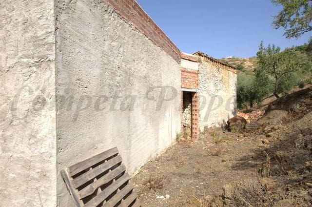 Finca/Hus på landet till salu i Sedella - 72 000 € (Ref: 10076200)