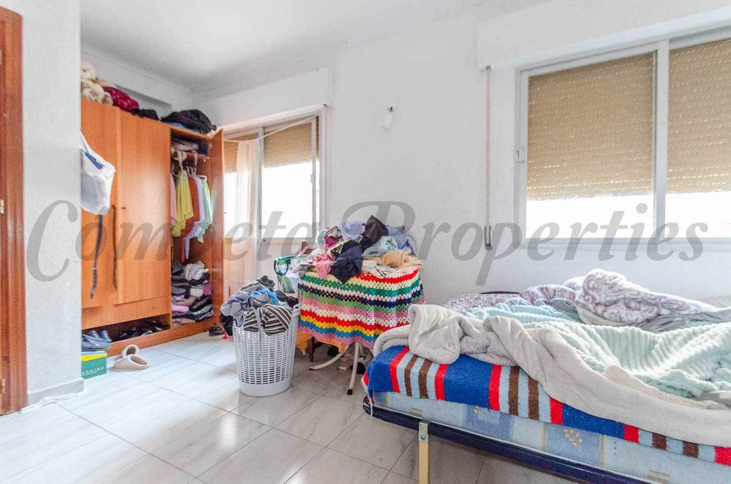 4 quarto Apartamento para venda em Jatar - 77 000 € (Ref: 10076203)