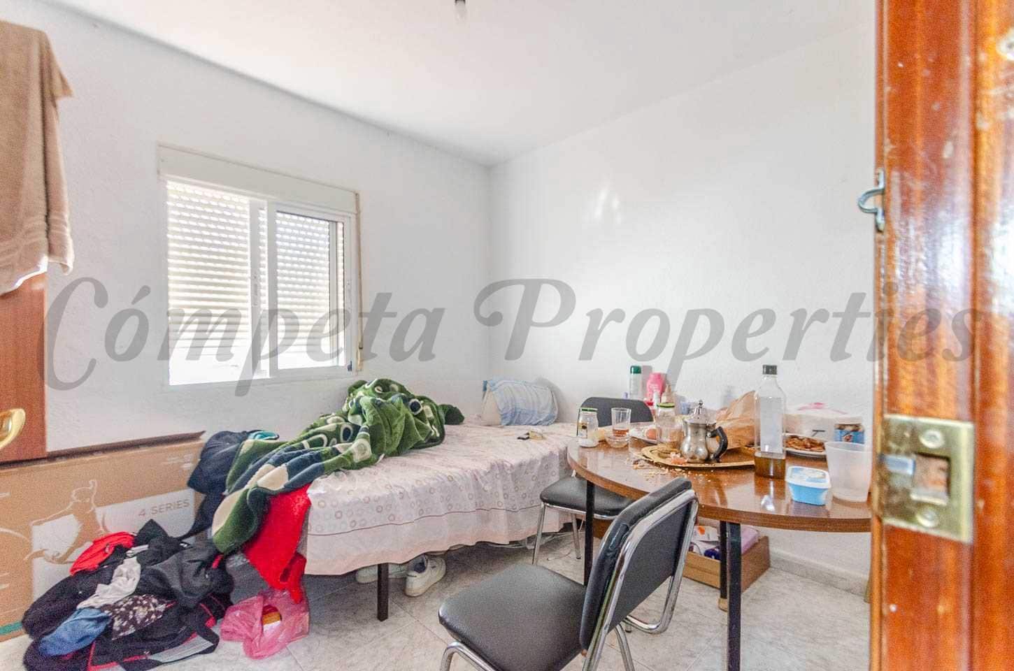 4 quarto Apartamento para venda em Jatar - 77 000 € (Ref: 10076203)