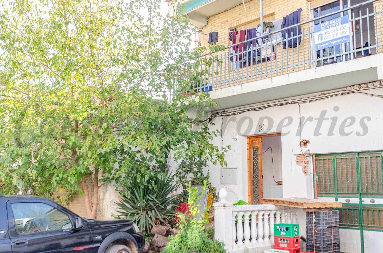 4 quarto Apartamento para venda em Jatar - 77 000 € (Ref: 10076203)