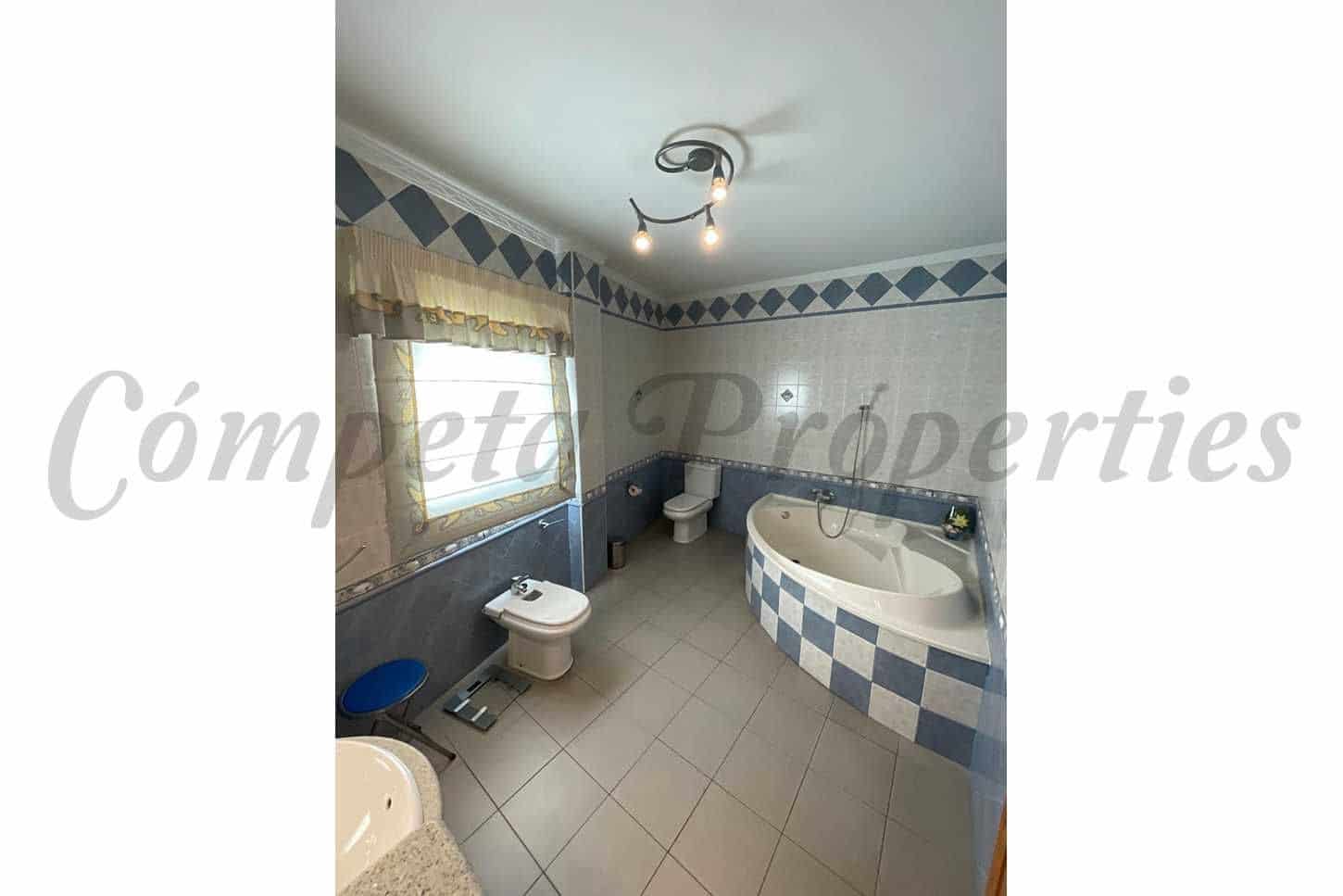 3 chambre Appartement à vendre à Competa - 177 500 € (Ref: 10076204)