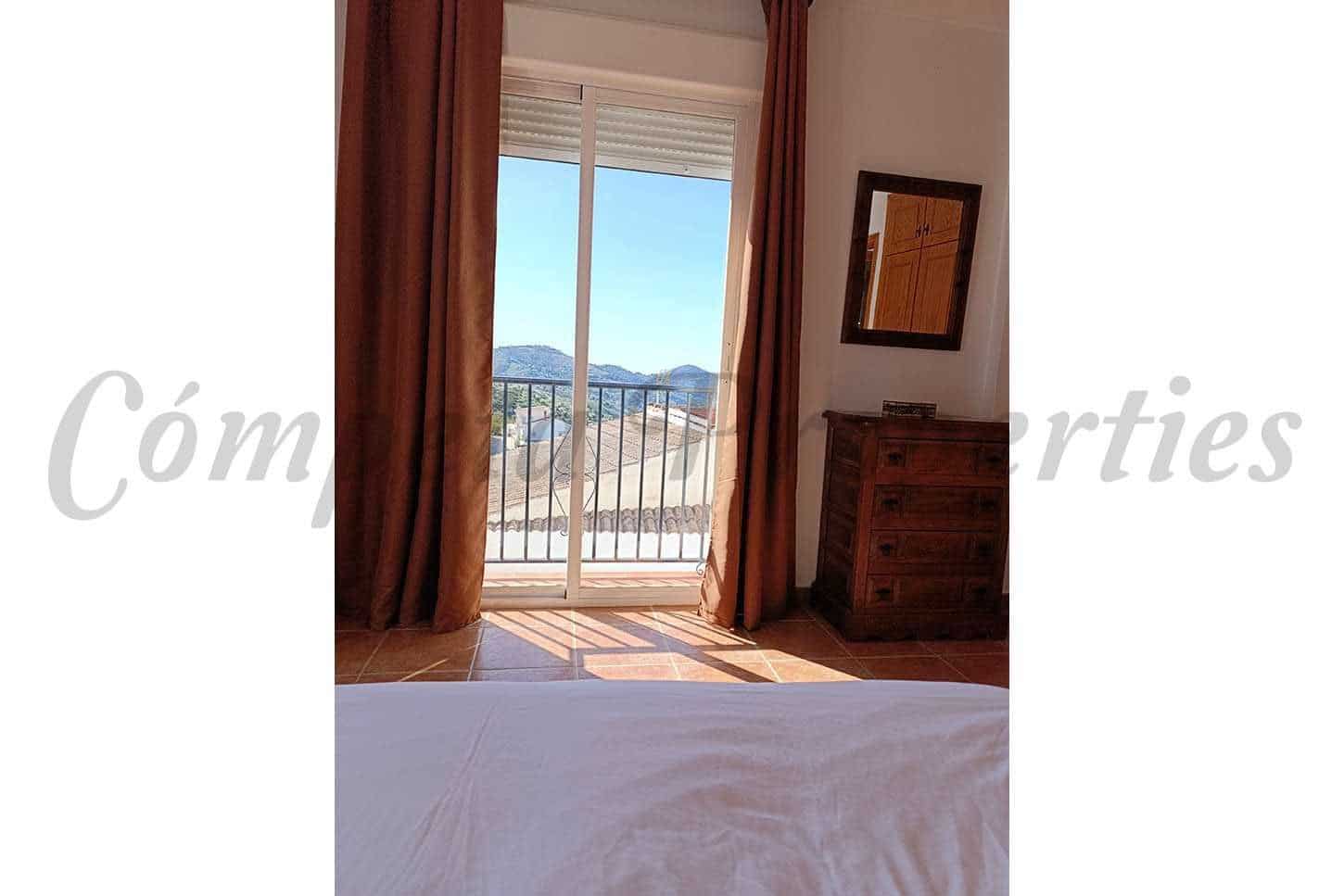 5 camera da letto Azienda in vendita in Canillas de Albaida - 550.000 € (Rif: 10076205)
