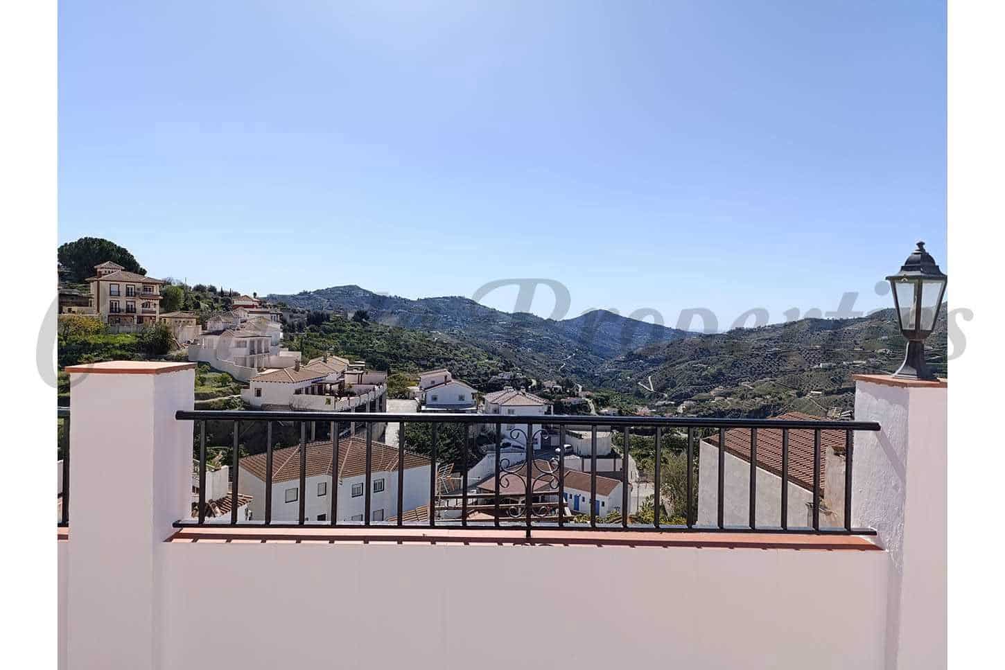 5 camera da letto Azienda in vendita in Canillas de Albaida - 550.000 € (Rif: 10076205)