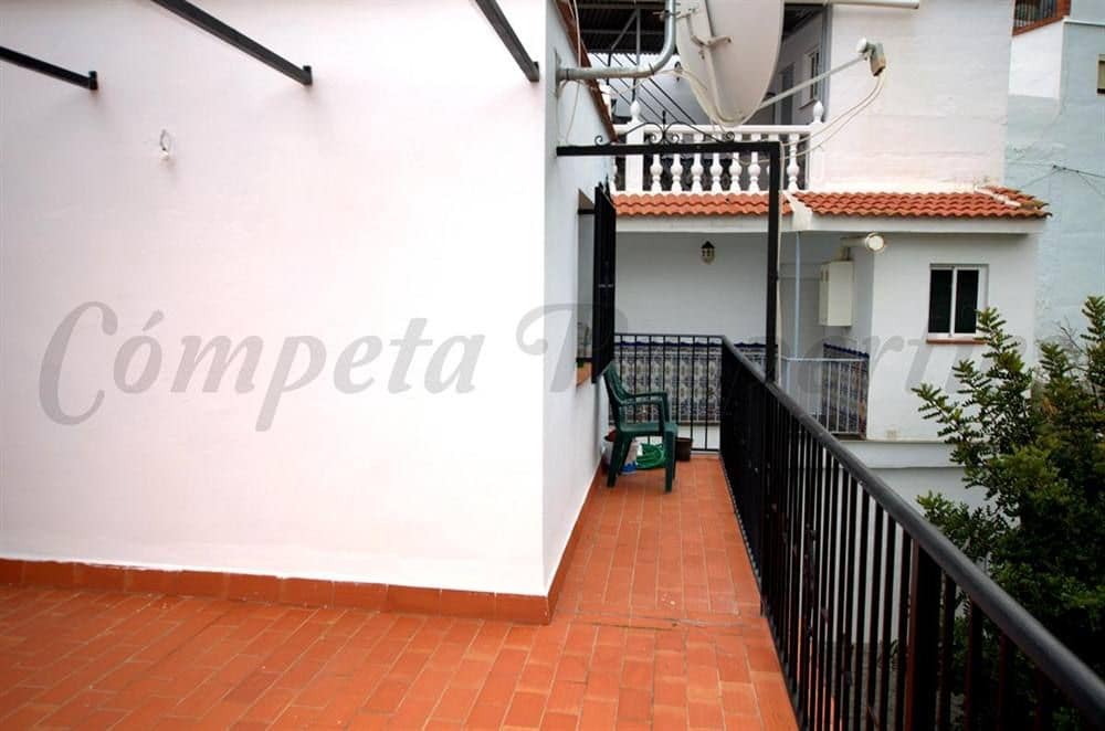 2 slaapkamer Appartement te koop in Competa - € 136.000 (Ref: 10076207)
