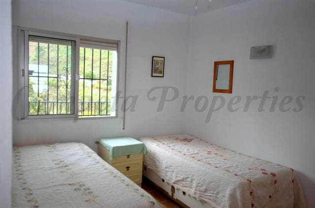 Apartamento de 2 habitaciones en Cómpeta en venta - 136.000 € (Ref: 10076207)