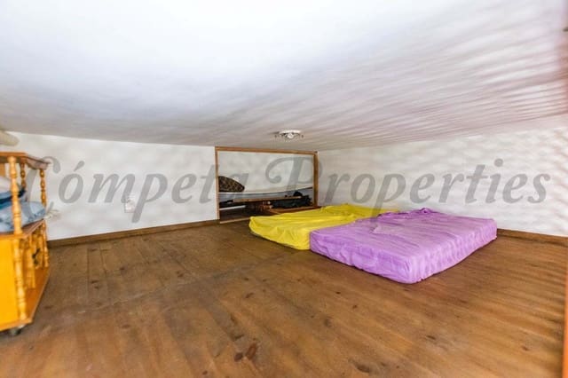 Apartamento de 1 habitación en Cómpeta en venta - 129.000 € (Ref: 10076209)