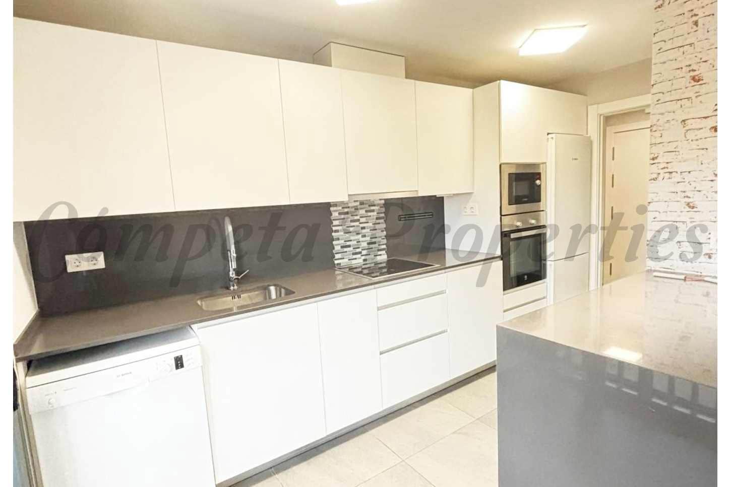 2 slaapkamer Appartement te koop in Almunecar met zwembad garage - € 310.000 (Ref: 10076210)