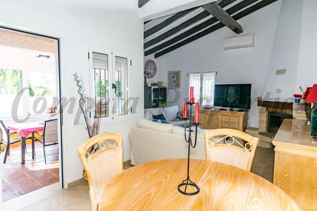   3 soveværelse   ferieFinca/Landehus i Cómpeta med   swimmingpool   - € 1.250 (Ref: 10076218)