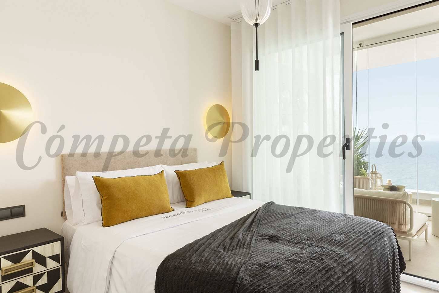 2 soveværelse Lejlighed til salg i Nerja med garage - € 429.000 (Ref: 10076221)