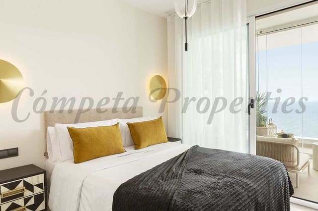 2 soveværelse Lejlighed til salg i Nerja med garage - € 429.000 (Ref: 10076221)
