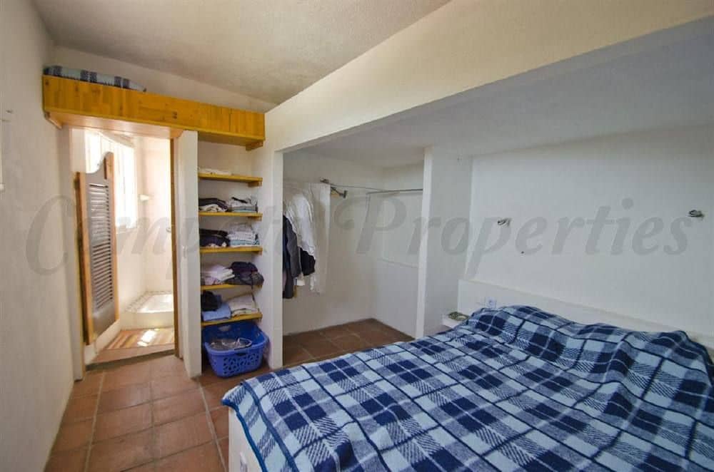 Finca/Casa Rural de 2 habitaciones en Cómpeta en venta con garaje - 390.000 € (Ref: 10076230)
