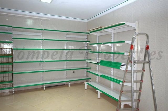 Commerciale in vendita in Cómpeta - 70.000 € (Rif: 10076232)