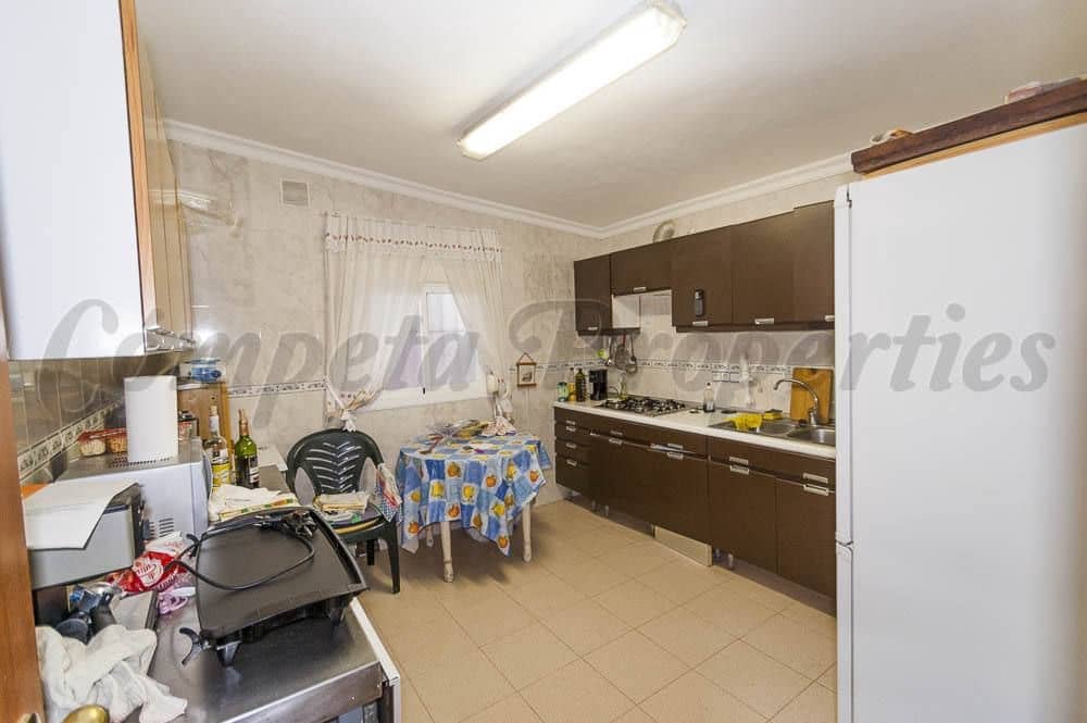 3 quarto Quinta/Casa Rural para venda em Canillas de Aceituno com garagem - 230 000 € (Ref: 10076233)