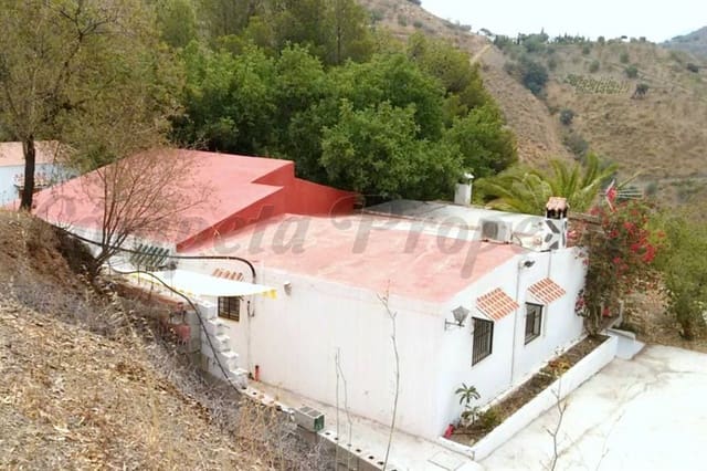 3 quarto Quinta/Casa Rural para venda em Canillas de Aceituno com garagem - 230 000 € (Ref: 10076233)