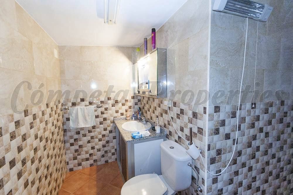 3 quarto Quinta/Casa Rural para venda em Canillas de Aceituno com garagem - 230 000 € (Ref: 10076233)