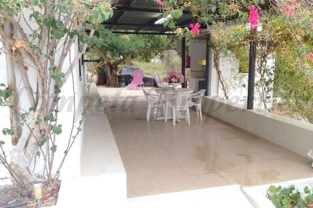 3 quarto Quinta/Casa Rural para venda em Canillas de Aceituno com garagem - 230 000 € (Ref: 10076233)