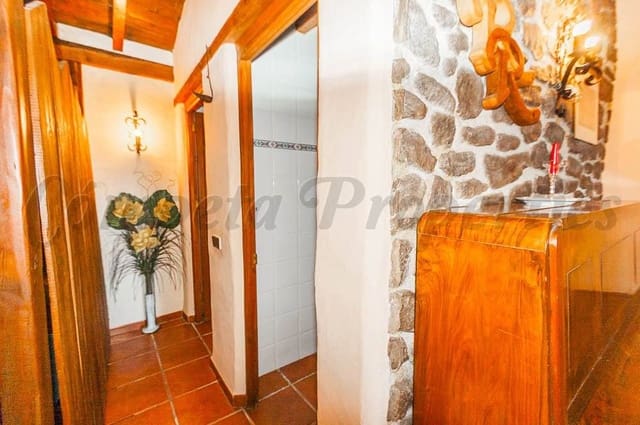 Commerciale in vendita in Cómpeta - 215.000 € (Rif: 10076234)