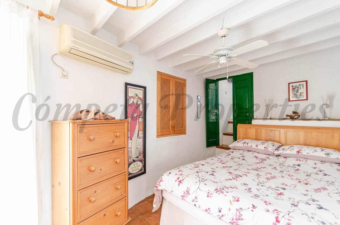 4 Zimmer Haus zu verkaufen in Competa - 295.000 € (Ref: 10076238)