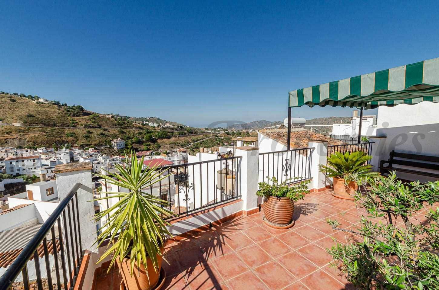 4 Zimmer Haus zu verkaufen in Competa - 295.000 € (Ref: 10076238)