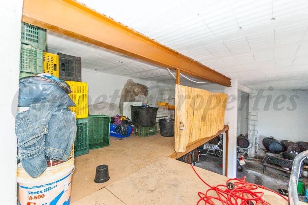 4 Zimmer Haus zu vermieten in Sedella - 750 € (Ref: 10076242)