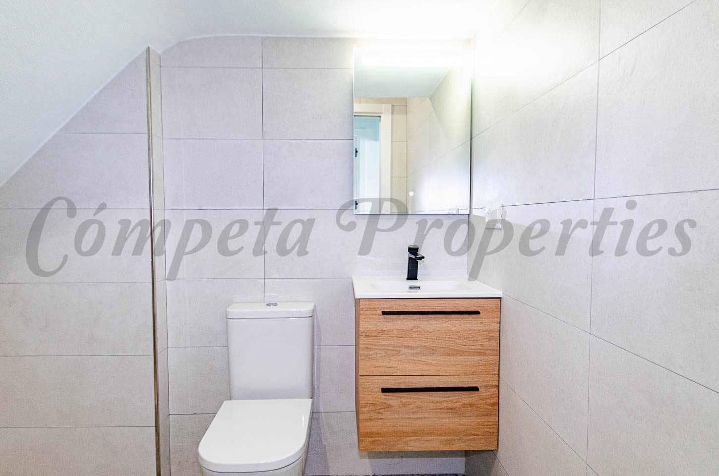 2 makuuhuone Omakotitalo myytävänä paikassa Sedella - 189 000 € (Ref: 10076243)