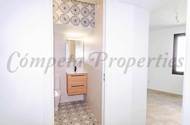 2 makuuhuone Omakotitalo myytävänä paikassa Sedella - 189 000 € (Ref: 10076243)