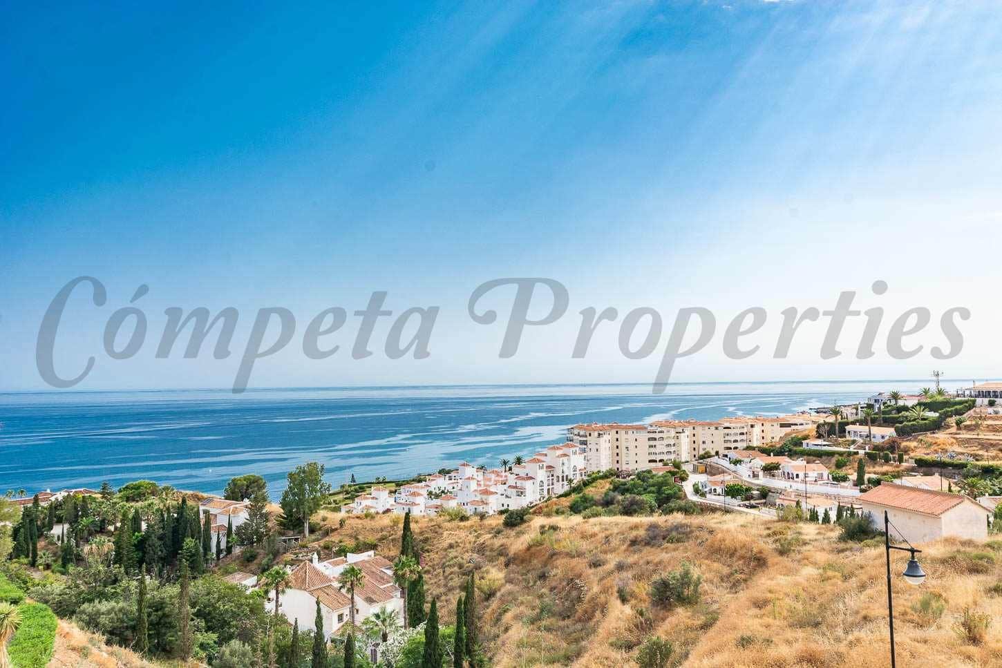 3 sovrum Villa till salu i Torrox-Costa med pool - 595 000 € (Ref: 10076245)
