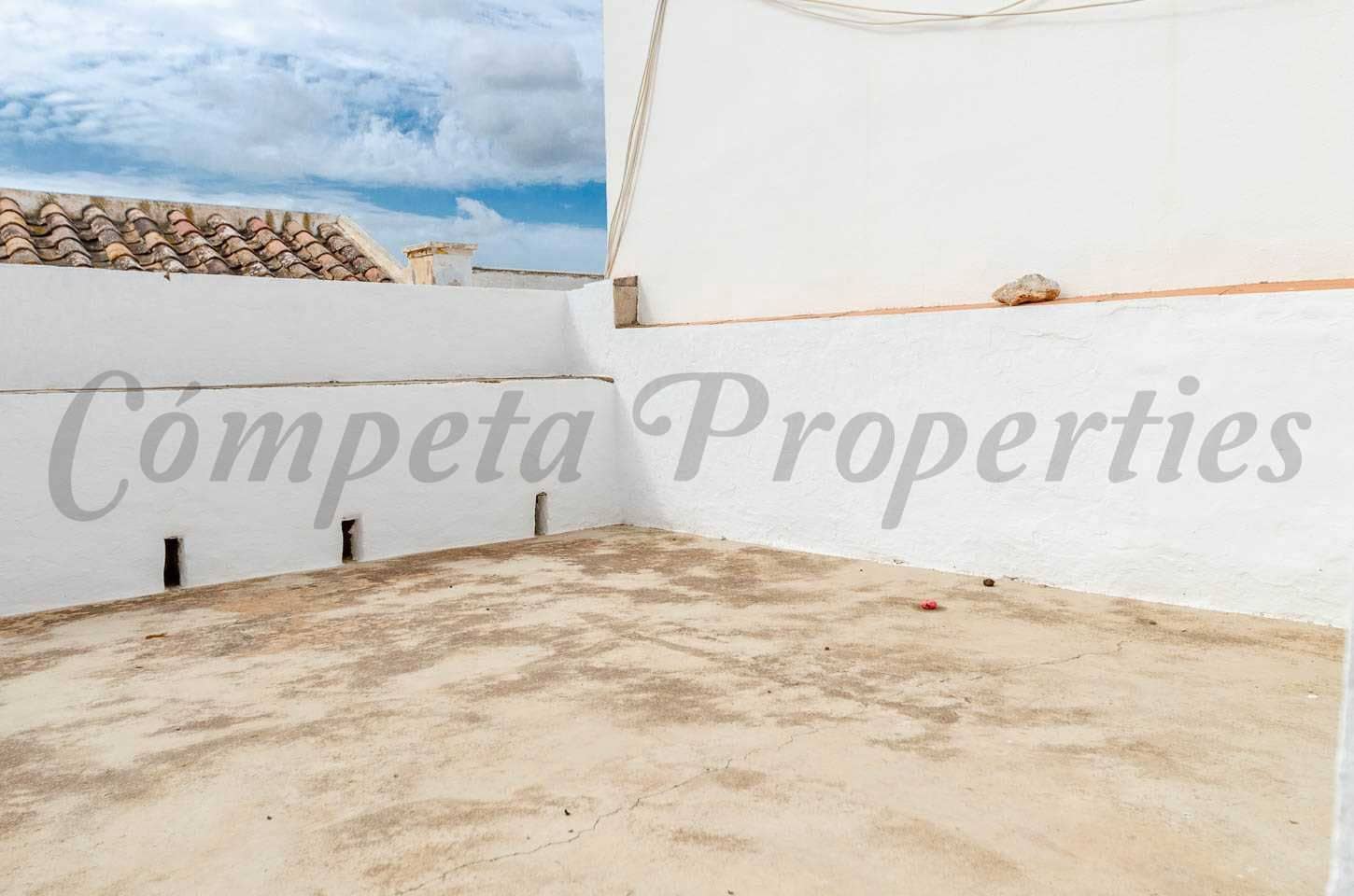 5 soverom Hus til salgs i Competa - € 155 000 (Ref: 10076246)