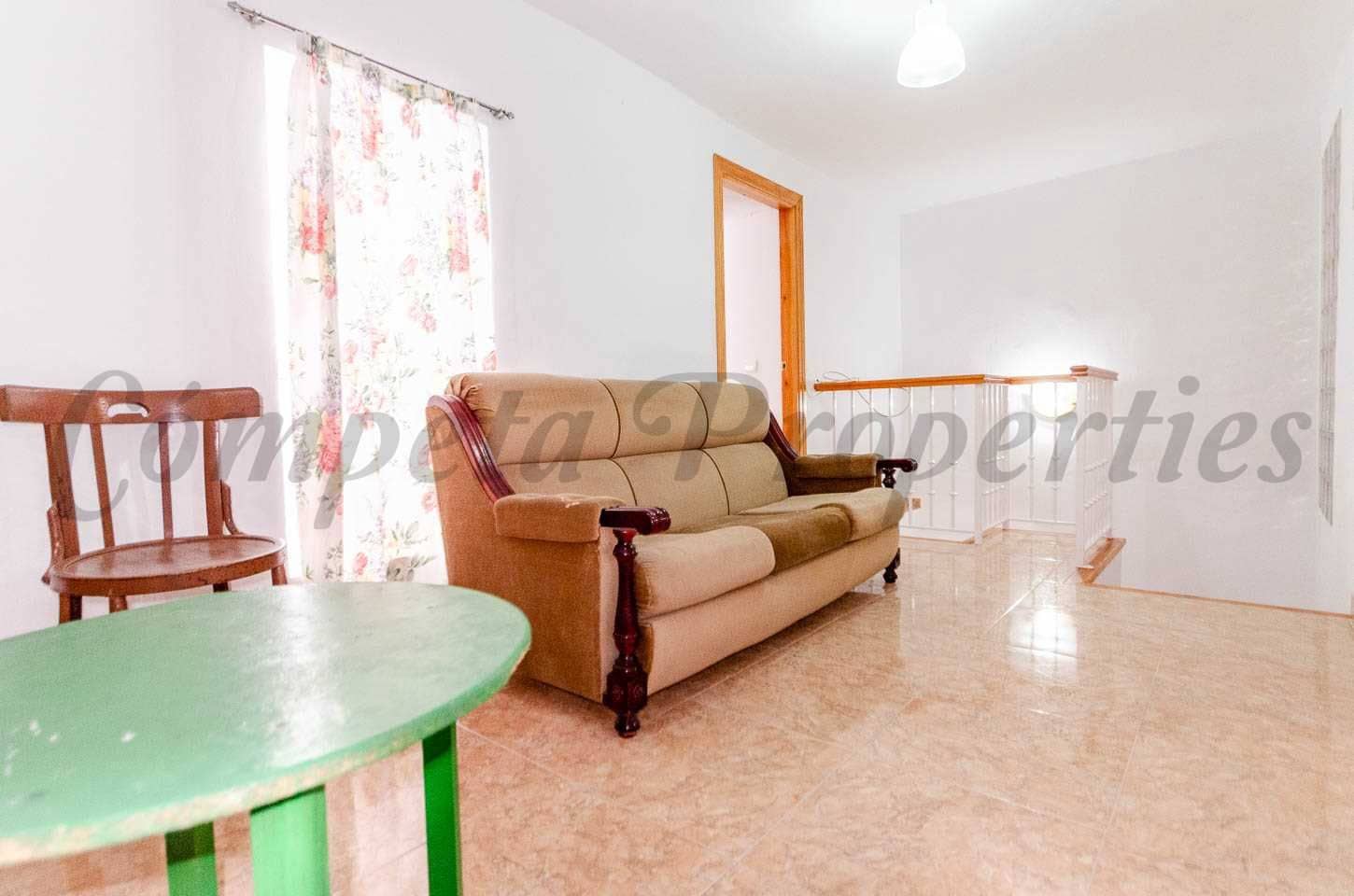 5 soverom Hus til salgs i Competa - € 155 000 (Ref: 10076246)
