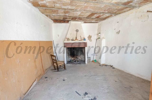 Casa en Salares en venta - 41.000 € (Ref: 10076249)