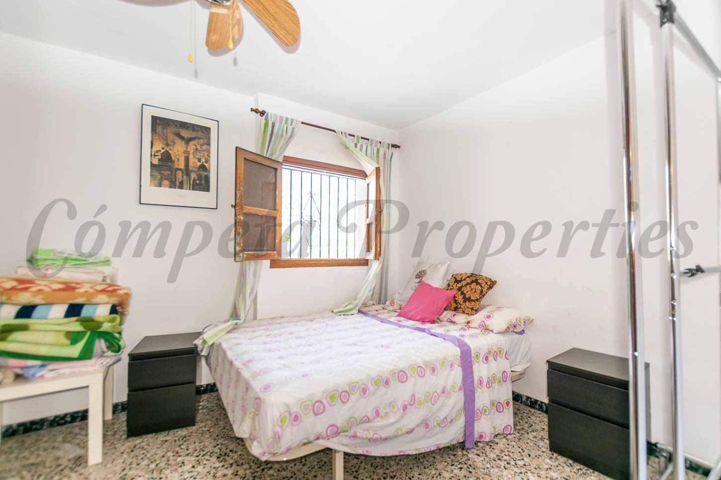 5 quarto Casa em Banda para venda em Archez - 134 840 € (Ref: 10076251)