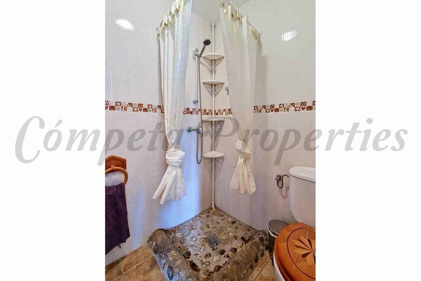 3 makuuhuone Omakotitalo myytävänä paikassa Sedella - 179 950 € (Ref: 10076253)